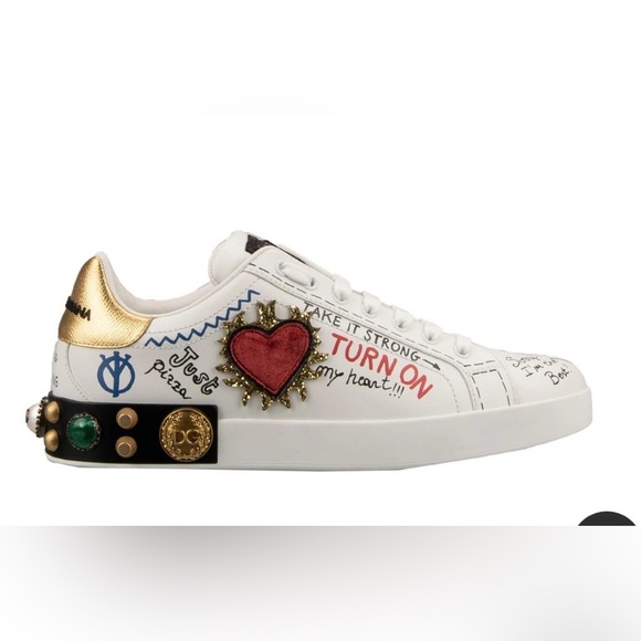 Dolce & Gabbana Shoes - DOLCE & GABBANA DG Logo Heart Pearl Logo Low Top Sneaker PORTOFINO White Gold 7W